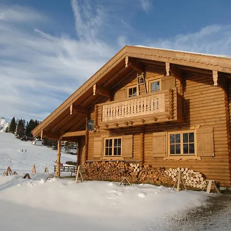 In Seefeld Near Slopes & Mountains Vakantiehuis *